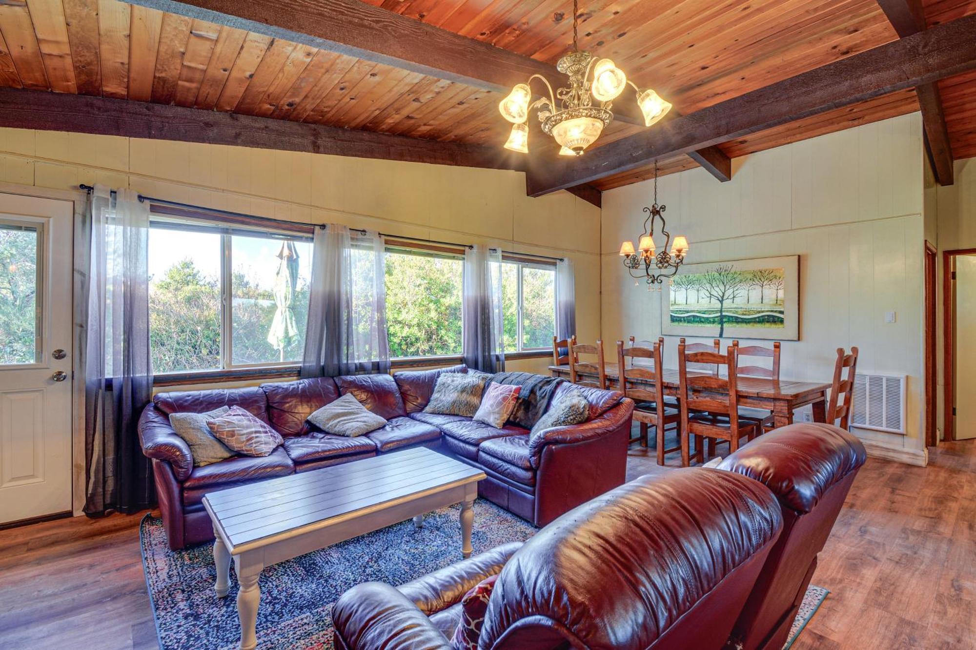 Pet-Friendly Washington Retreat With Hot Tub And Deck! Villa Ocean Shores Esterno foto